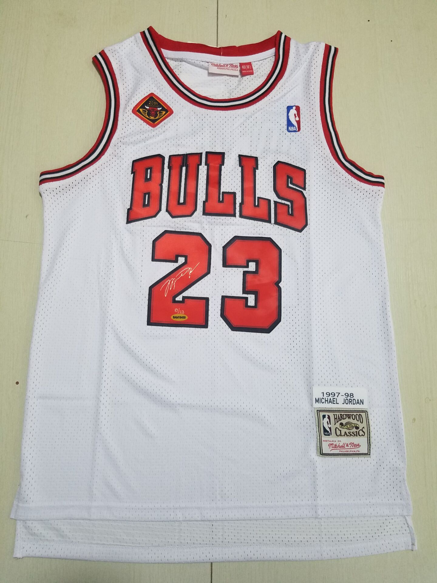 Men Chicago Bulls 23 Jordan White Signed version 2022 NBA Jersey